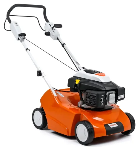 Provzdušňovač trávníku vertikutátor STIHL 38cm - Doba vypůjčení: do 4 hodin